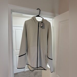 Under Armour Light Cream Hooded Zip Jacket with Black Trim 3XL Brand New!!!